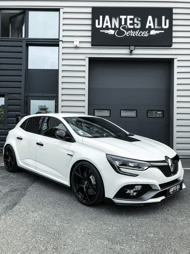 Personnalisation Jantes Noir | Mégane RS