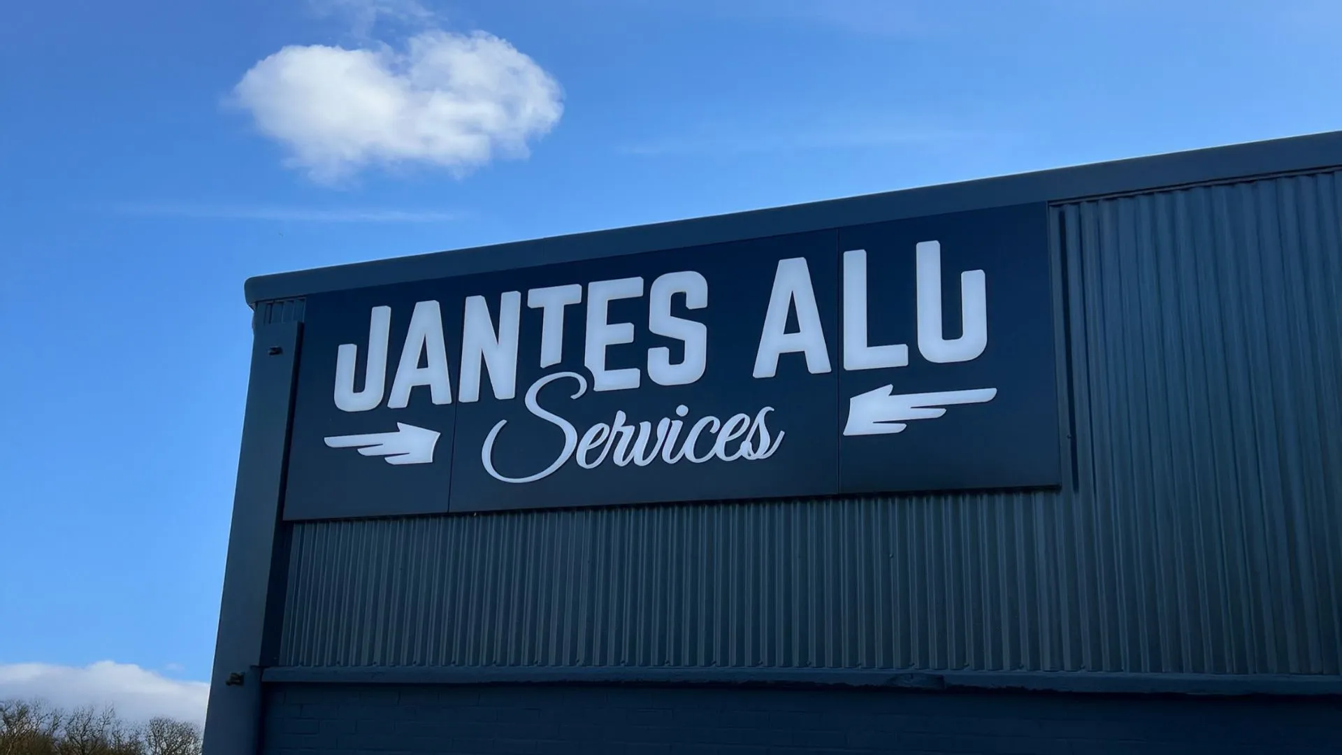 Choisir-Jantes-Alu-Services-renovation-jantes